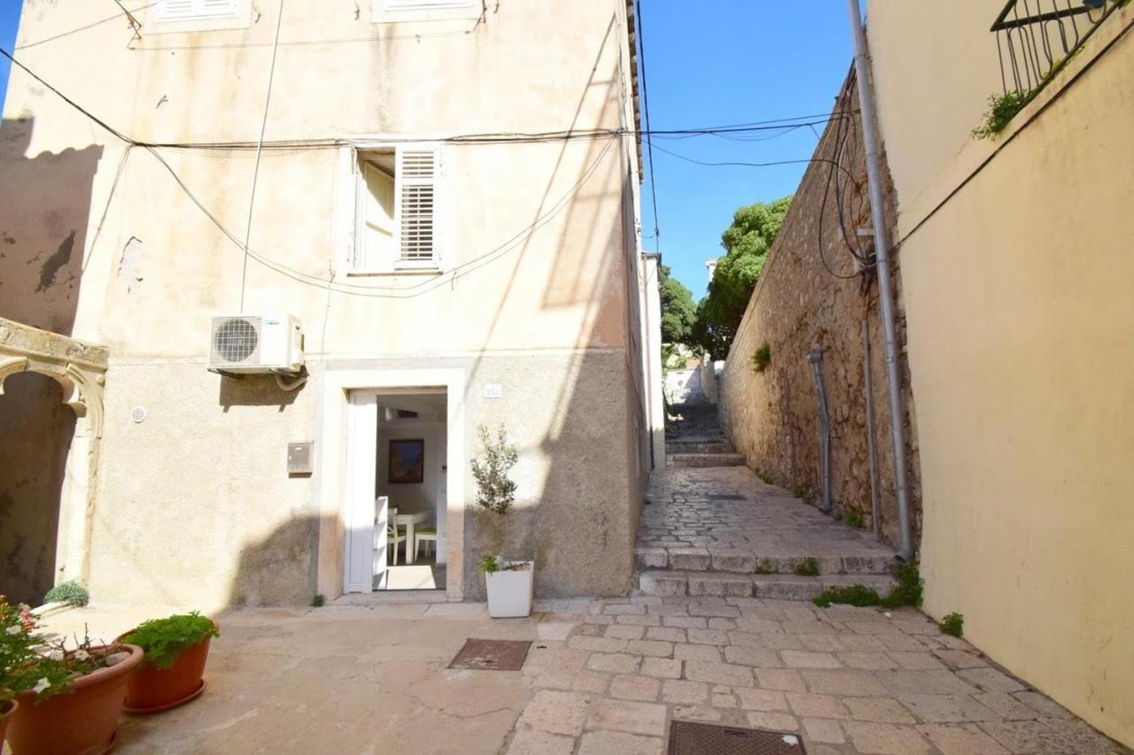 Apartment Sulic دوبروفينك المظهر الخارجي الصورة